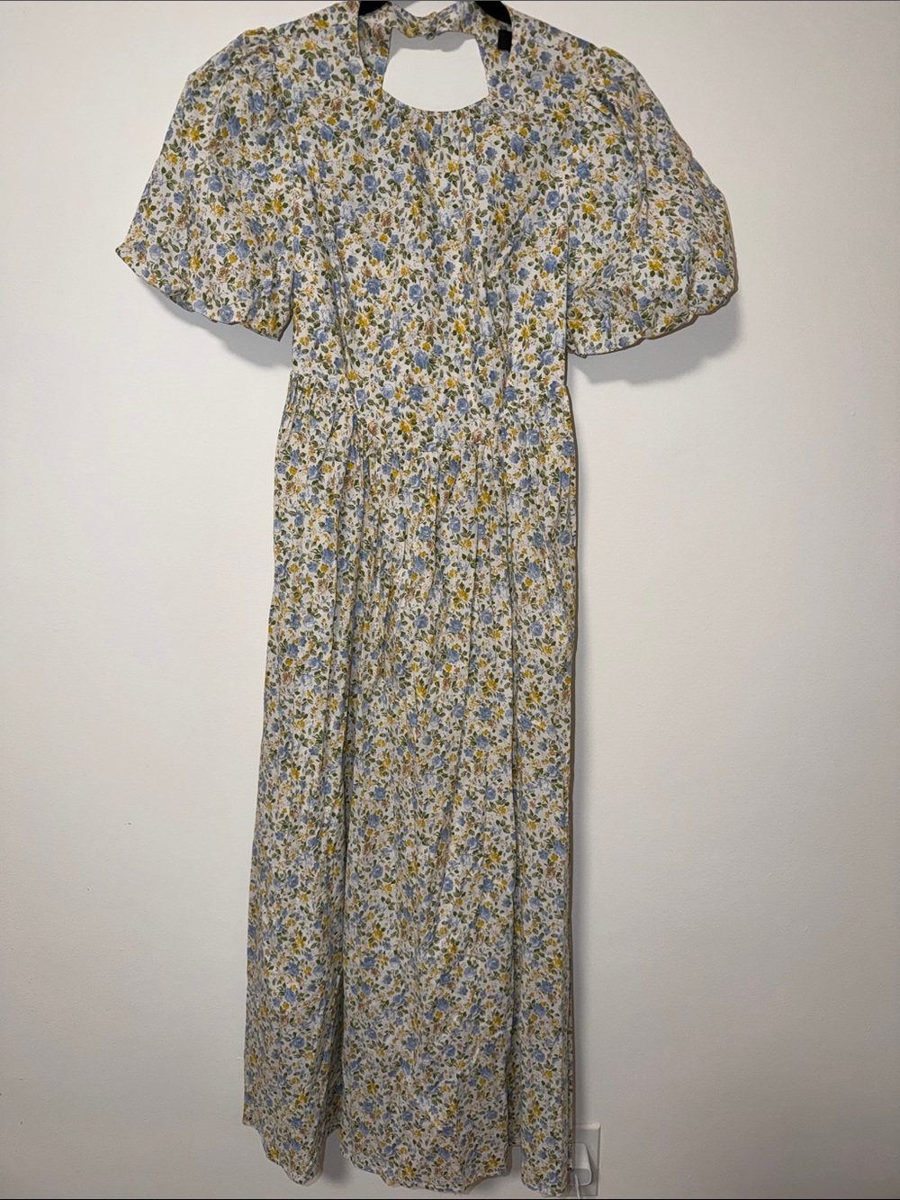Floral Puff-Sleeve Maxi Dress in Cream with Blue and Yellow Print